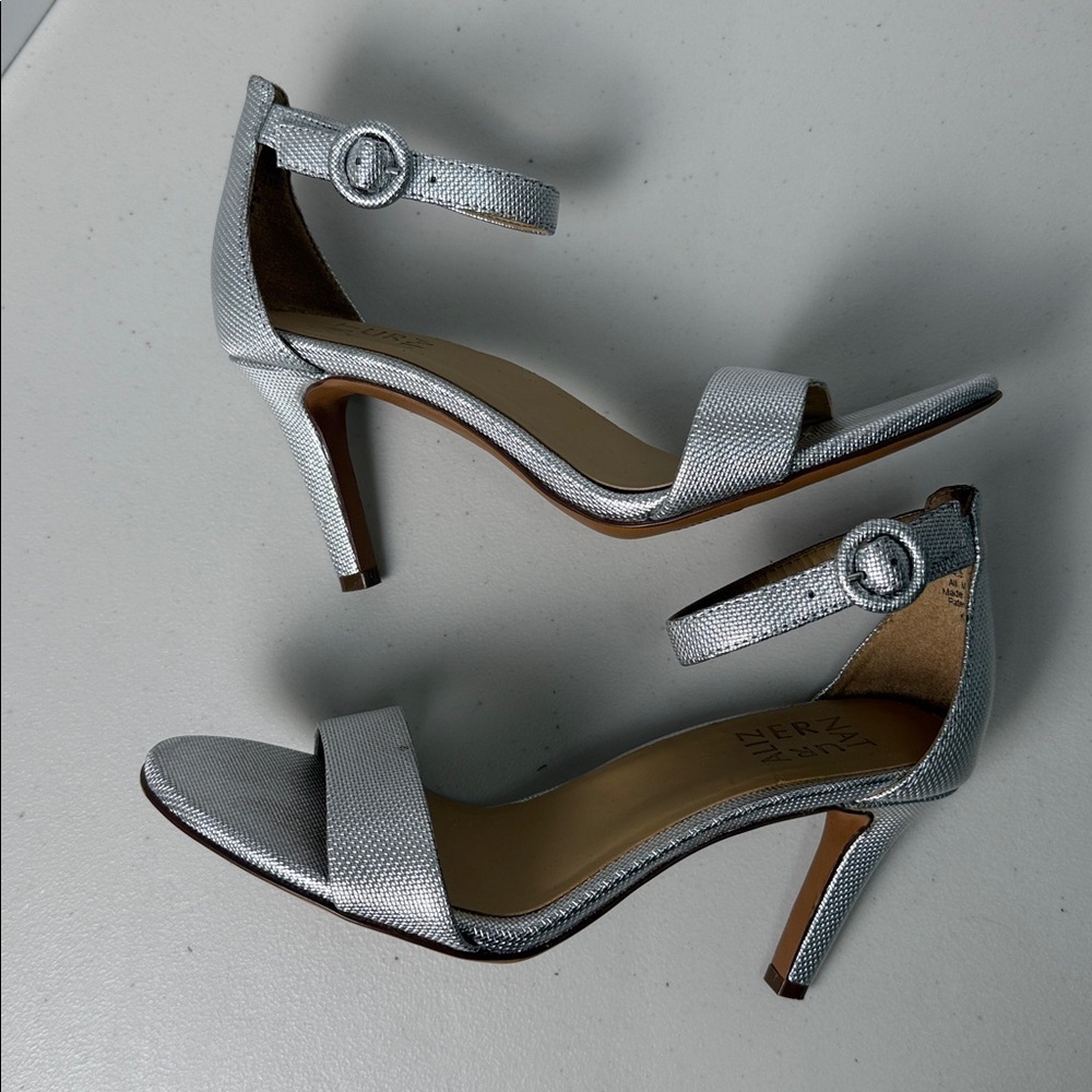 Naturalizer Strappy Heels Silver Size 6.5 - Picture 9 of 16